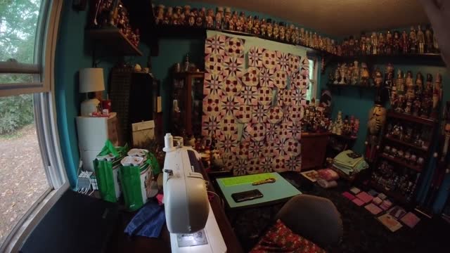 chain piecing a quilt