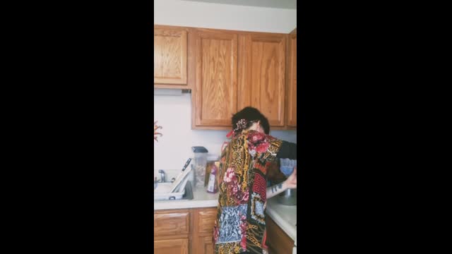 Simple Eats: Energy Bites (Thingy Ma Bob A Loo)